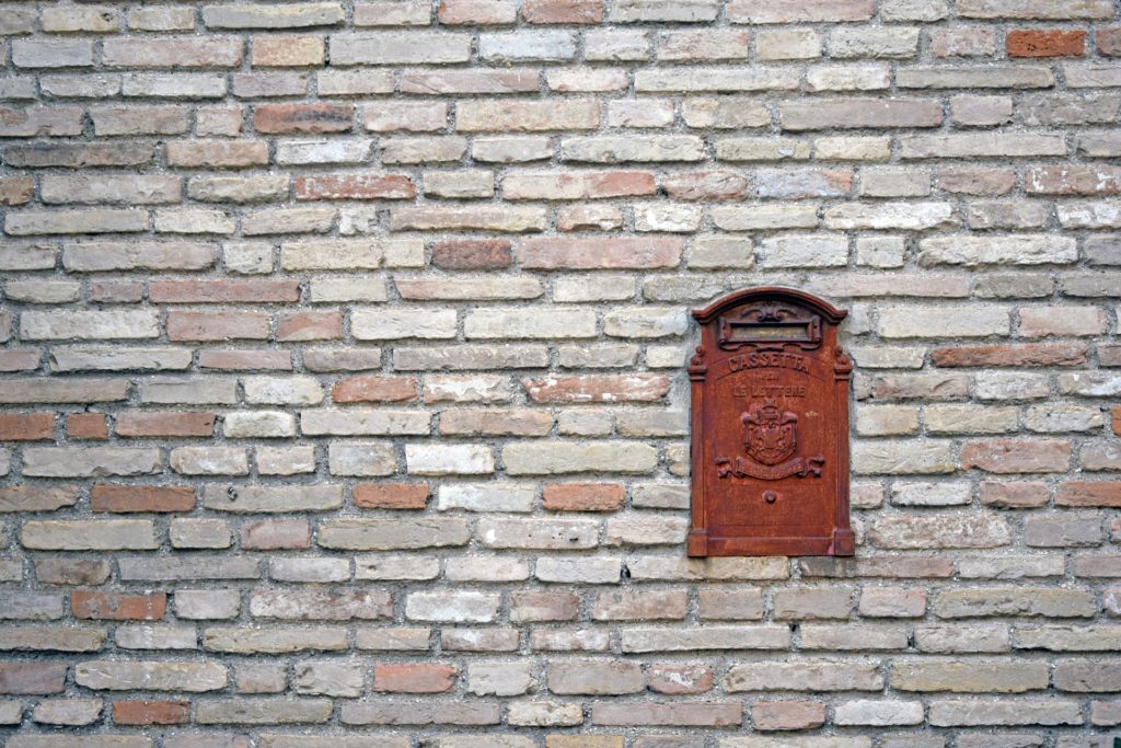 Mail